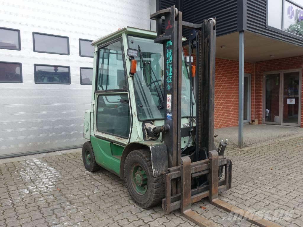 Mitsubishi FD 25 T Stivuitor diesel