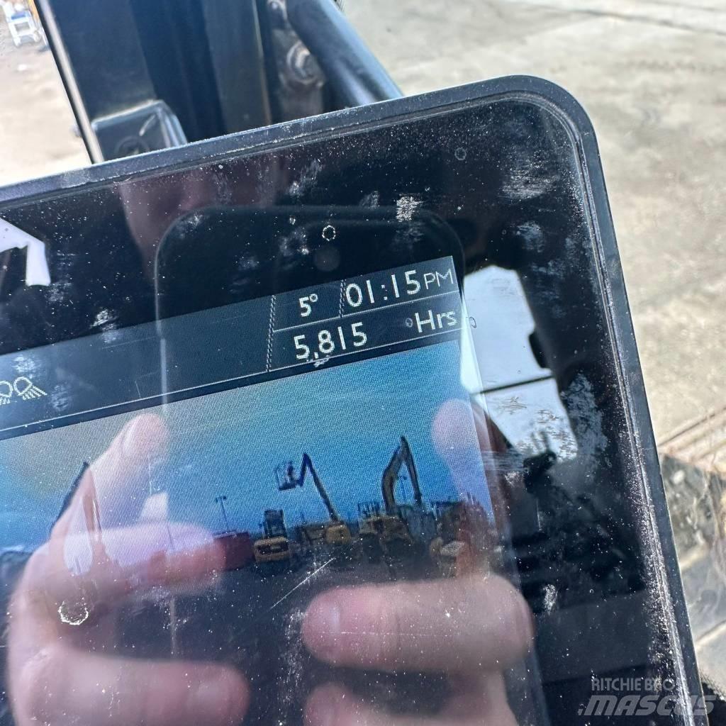 JCB 140 X Excavatoare pe șenile
