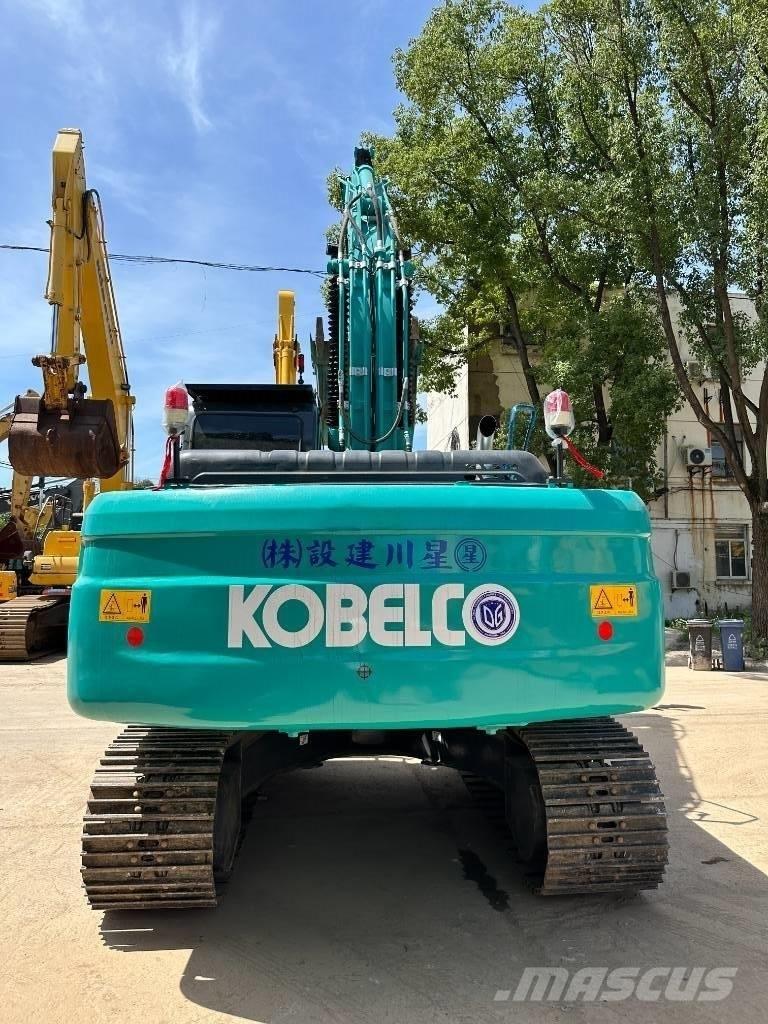 Kobelco SK 200 Excavatoare pe șenile
