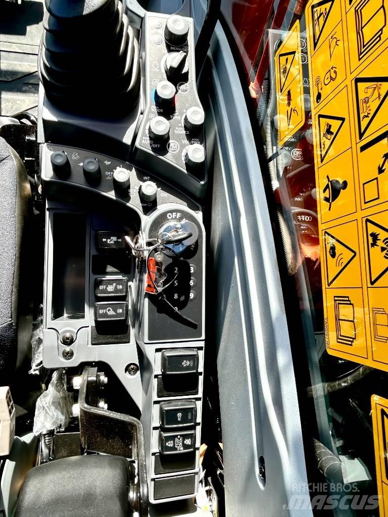 Hitachi ZX130-7 Excavatoare pe șenile
