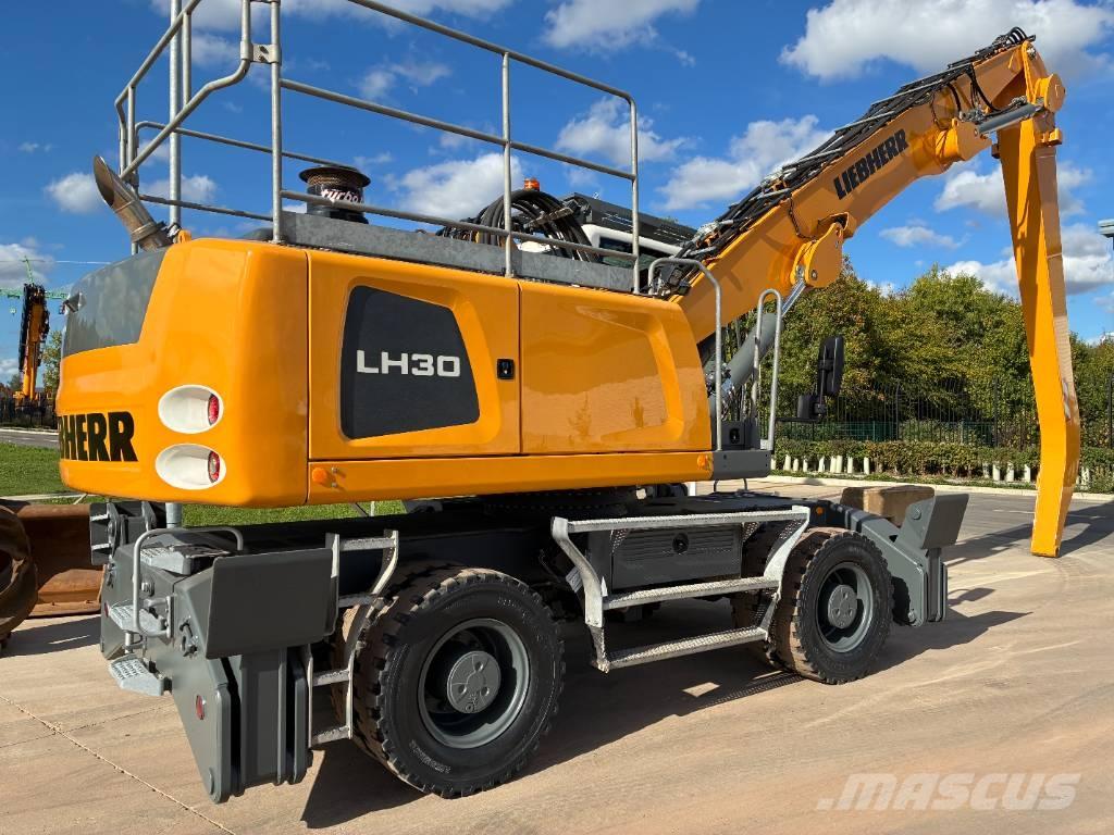 Liebherr LH 30 M Paleta de manipulare