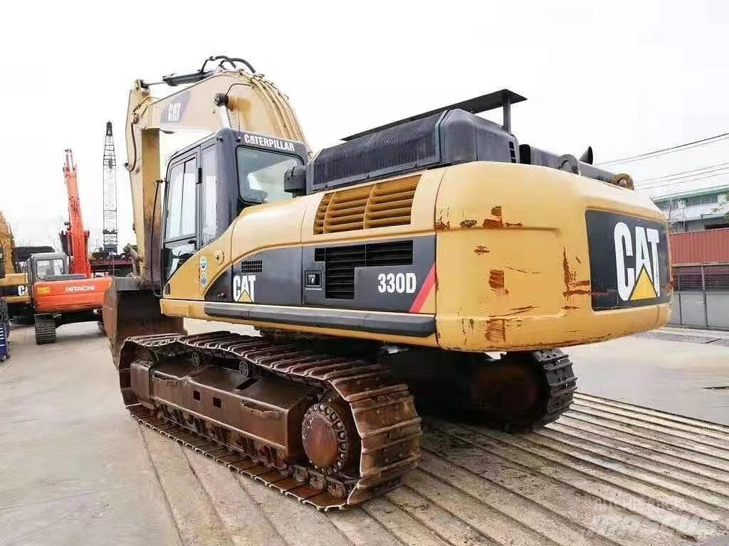 CAT 330 D Excavatoare pe șenile
