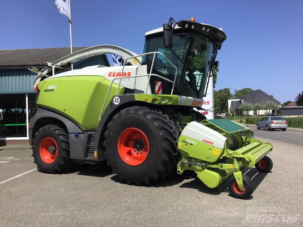 CLAAS Jaguar 960 Combine de secerat