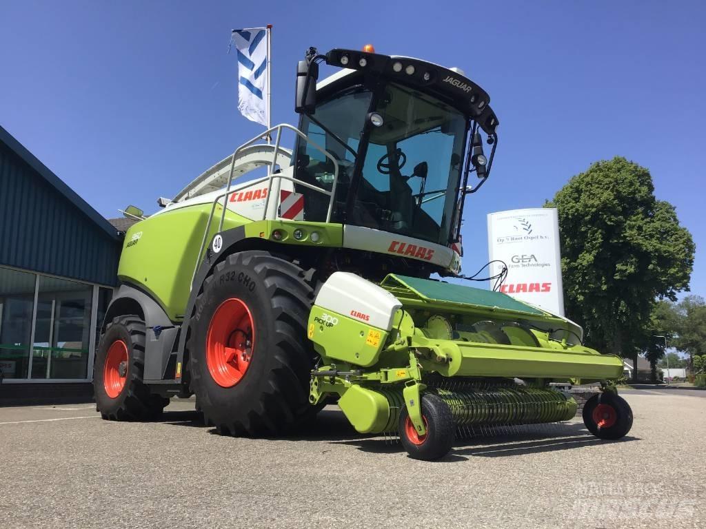 CLAAS Jaguar 960 Combine de secerat
