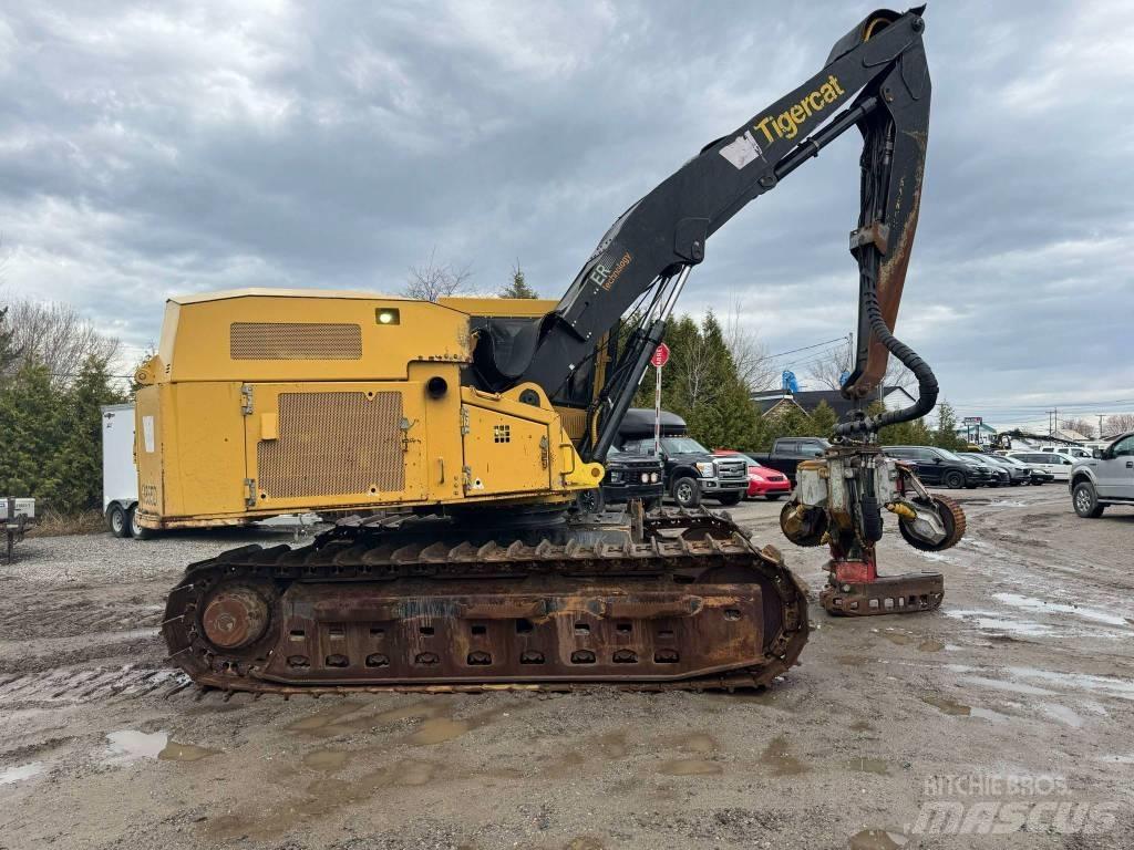Tigercat 855D Combine forestiere