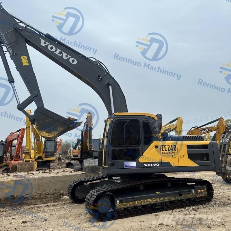 Volvo EC 240 D Excavatoare pe șenile
