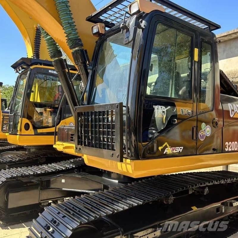 CAT 320 D Excavatoare pe șenile
