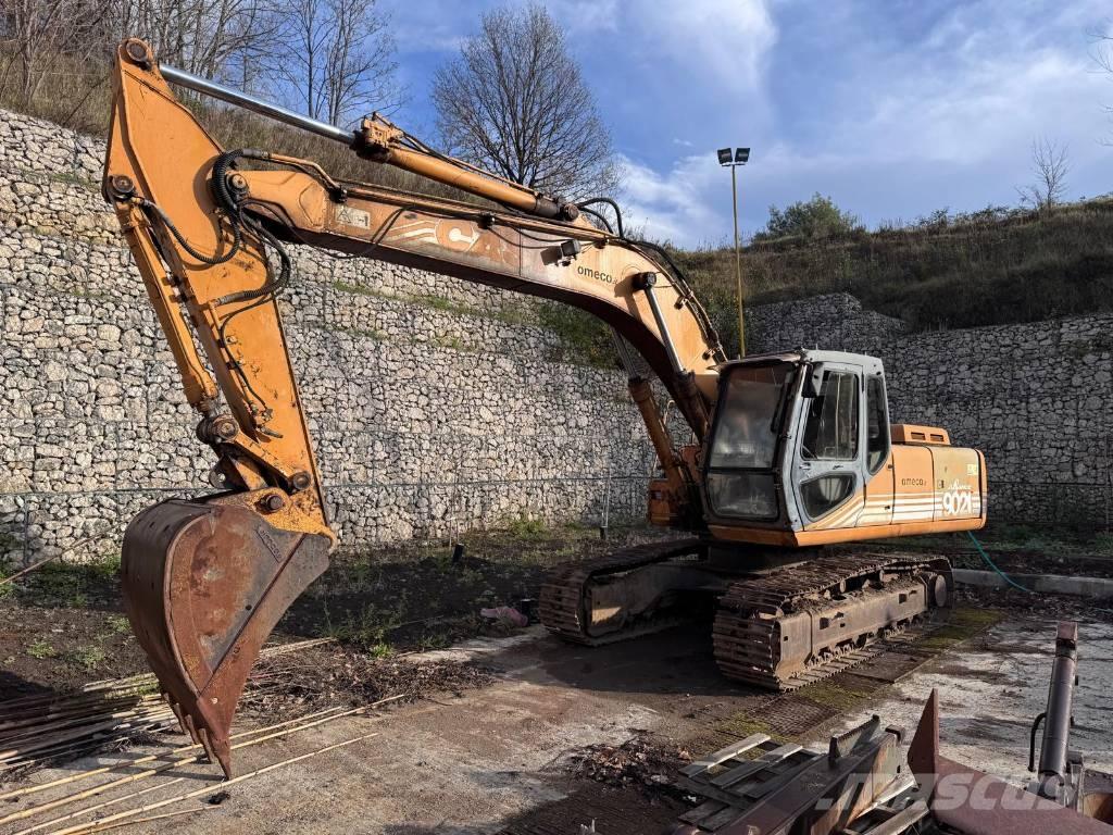 CASE 9021 Excavatoare pe șenile
