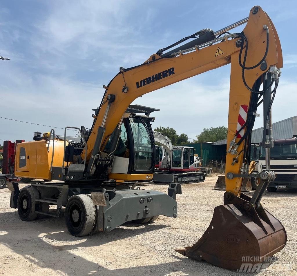 Liebherr A 916 Excavatoare cu roti