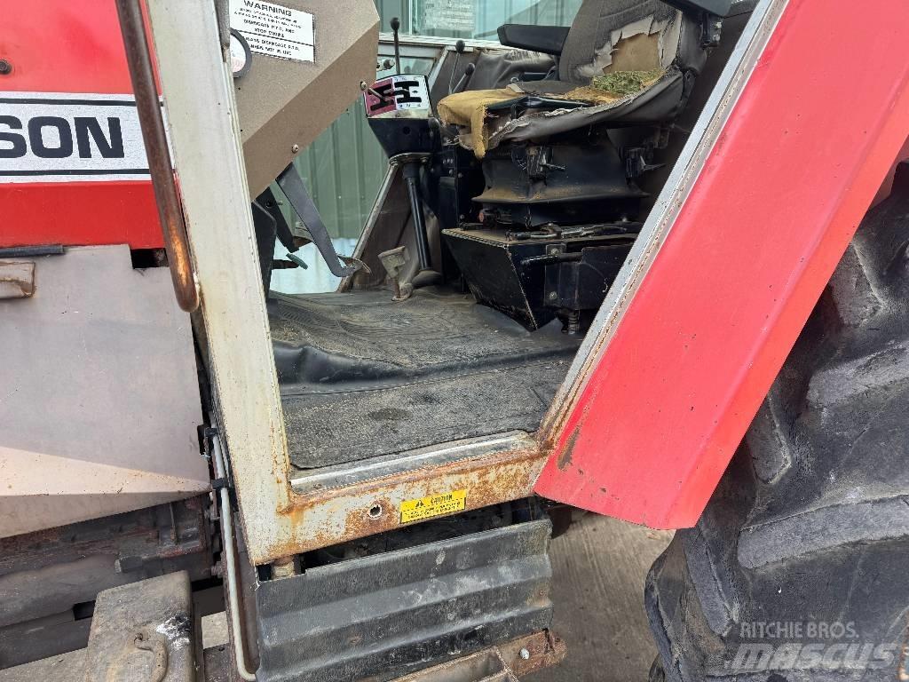 Massey Ferguson 2720 Tractoare