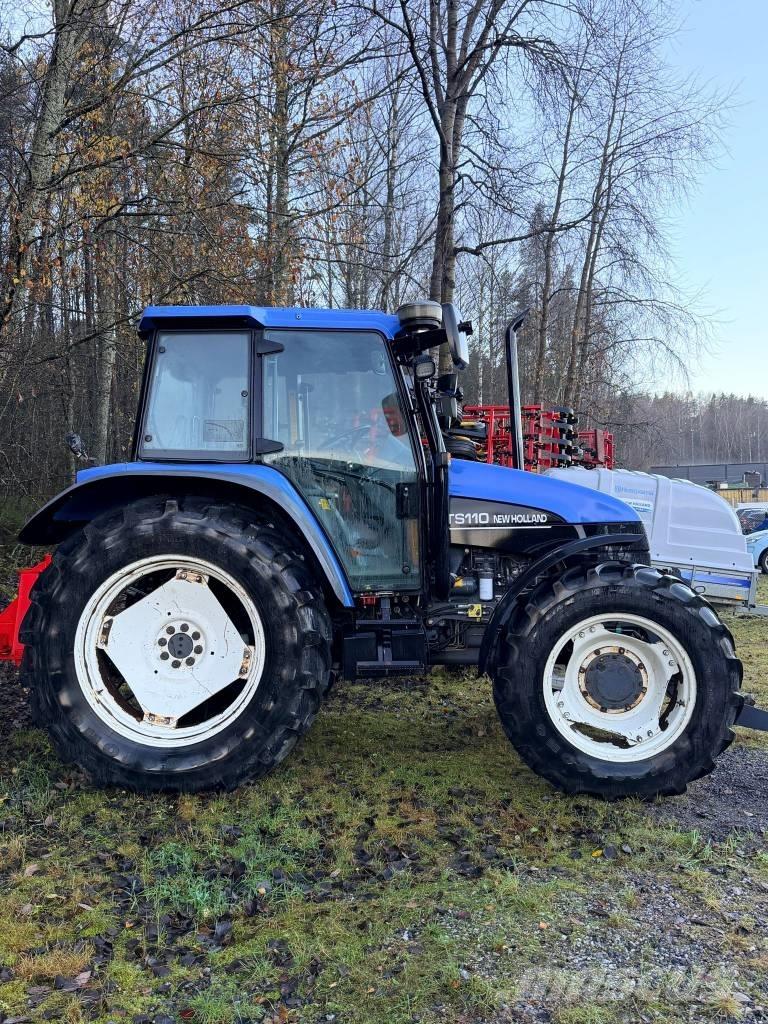 New Holland TS 110 Tractoare