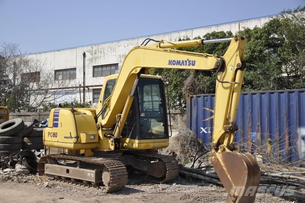 Komatsu PC 60 Excavatoare pe șenile
