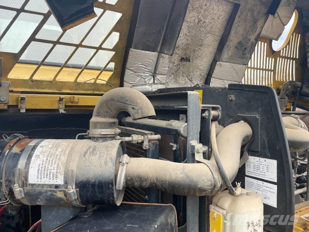 Komatsu PC 60 Excavatoare pe șenile
