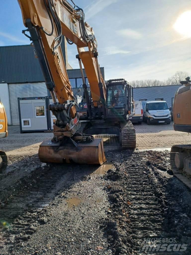 CASE CX 370 D Excavatoare pe șenile
