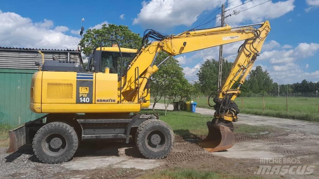 Komatsu PW 140-7 Excavatoare cu roti