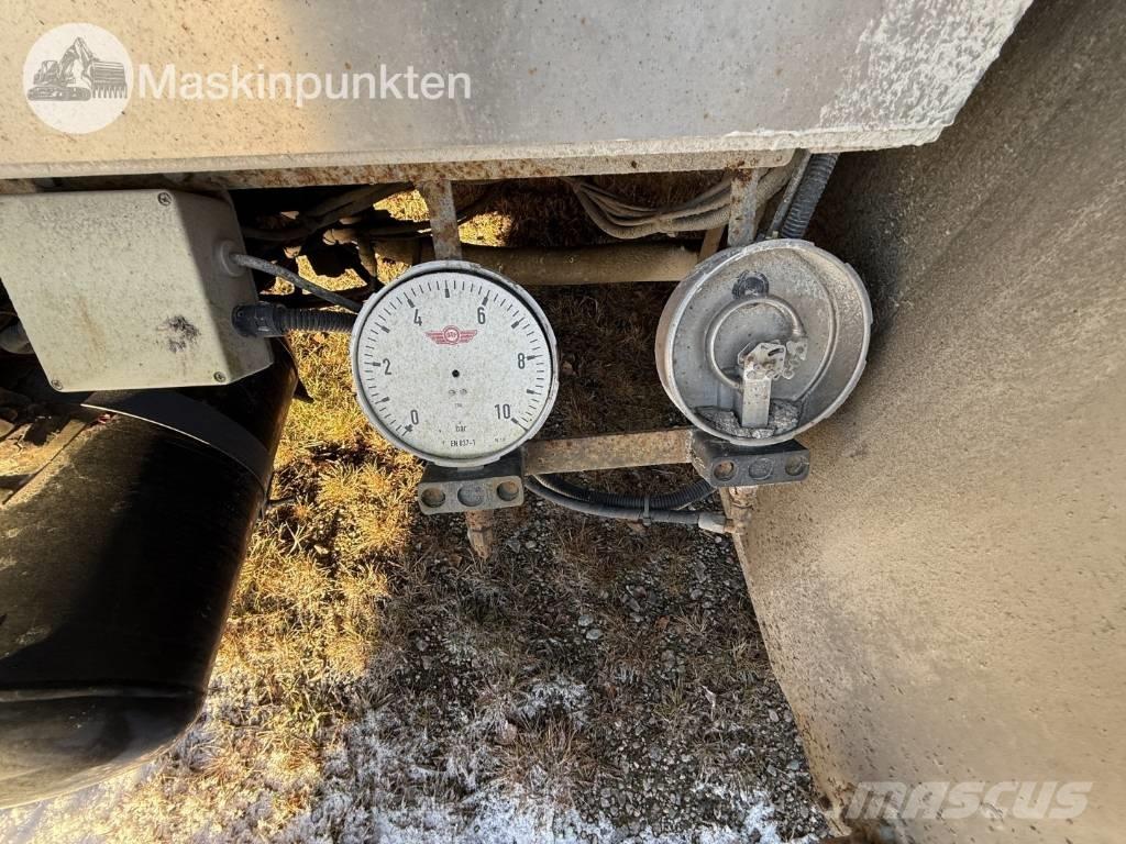 Scania R 164 GB Camion cu carlig de ridicare