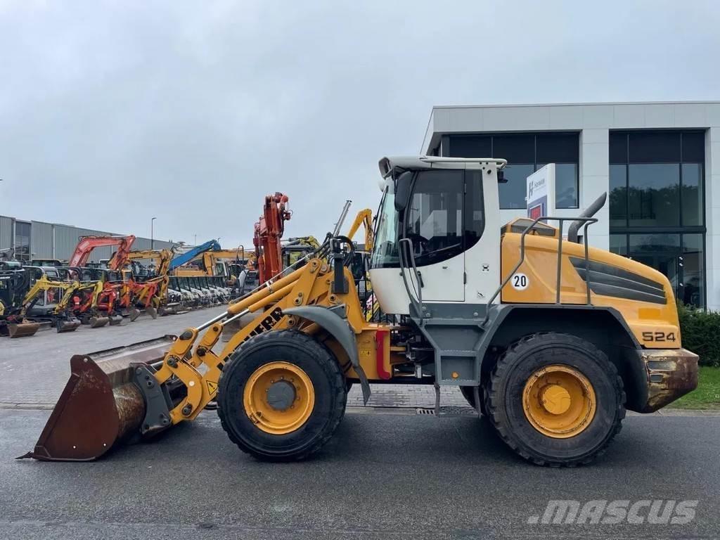 Liebherr L524 Incarcator pe pneuri