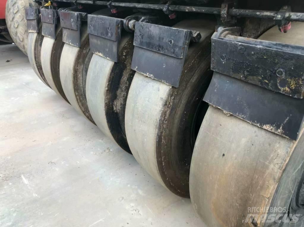 XCMG XP301 Cilindri compactori cu roti