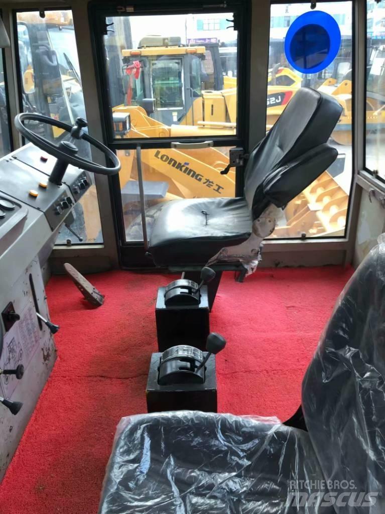 XCMG XP301 Cilindri compactori cu roti