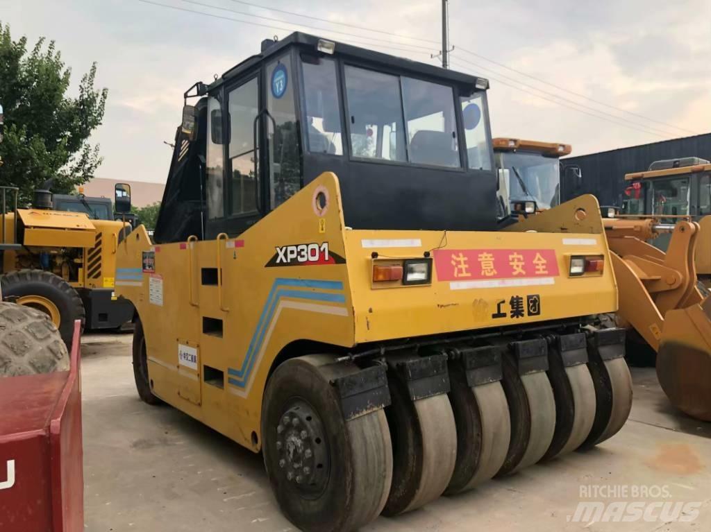 XCMG XP301 Cilindri compactori cu roti