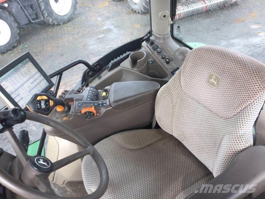 John Deere 6250R Tractoare