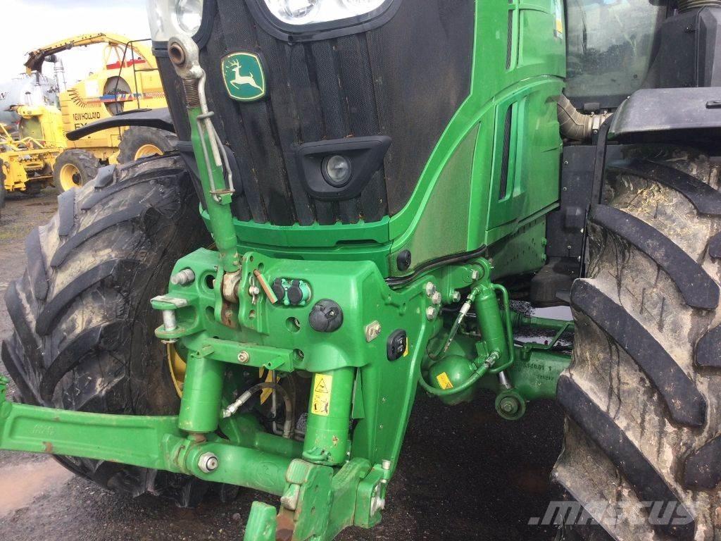 John Deere 6250R Tractoare