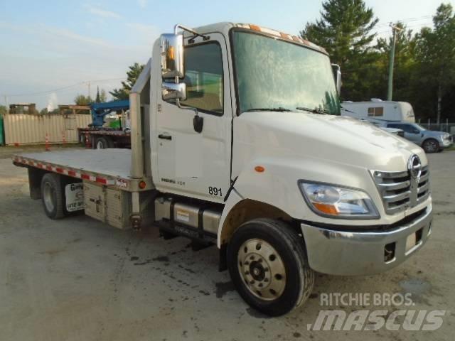 Hino 185 Camioane platforma/prelata
