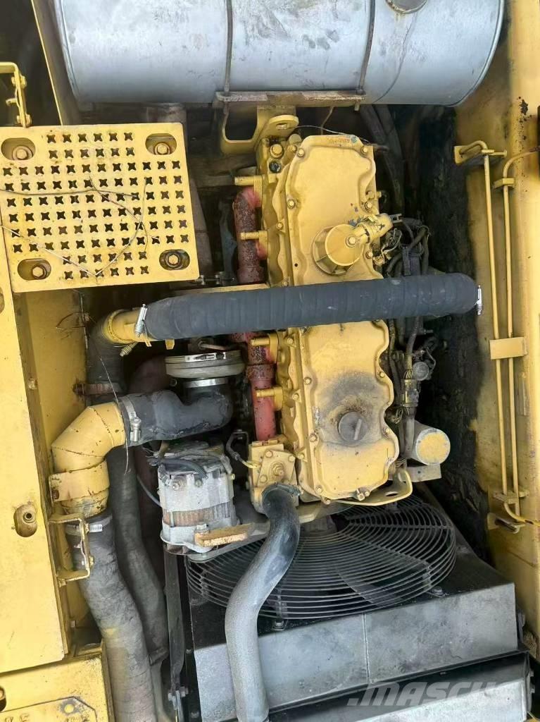 CAT 325 CL Excavatoare pe șenile

