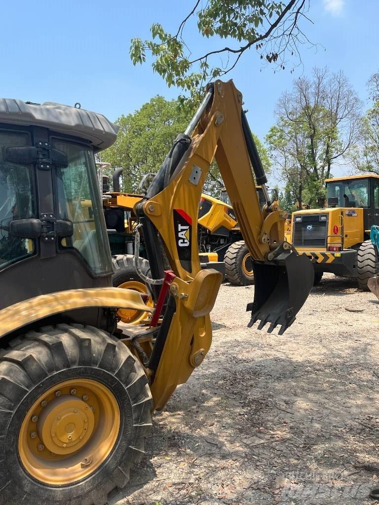 CAT CAT420F Incarcator pe pneuri