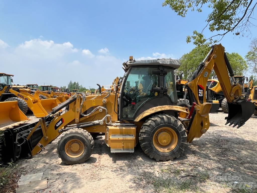 CAT CAT420F Incarcator pe pneuri