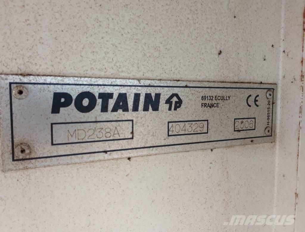 Potain MD238A-J10 Macarale turn