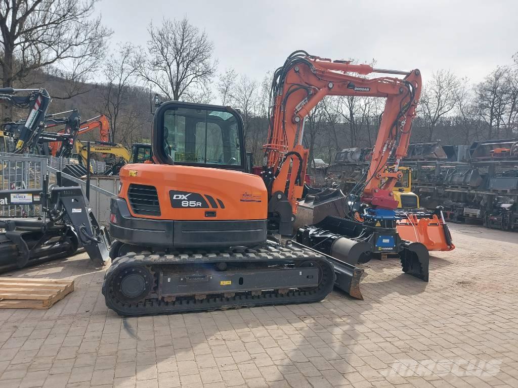 Develon DX 85 R-3 Excavatoare 7t - 12t