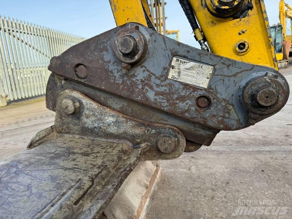 Komatsu PC80MR-5 Mini excavatoare < 7t