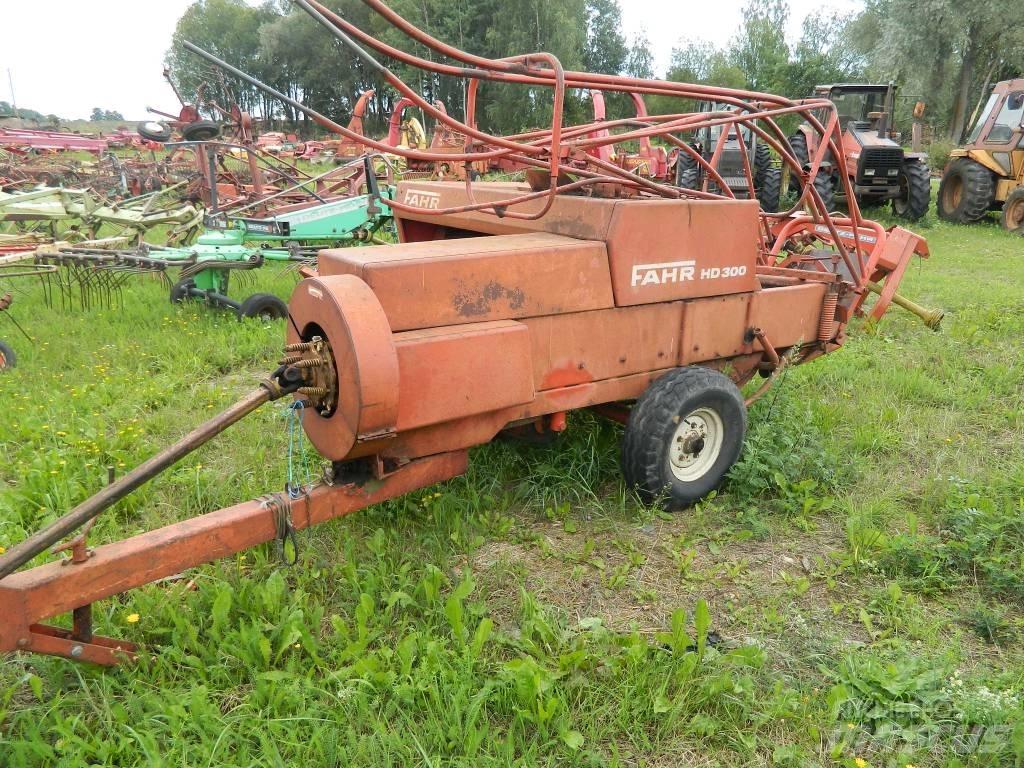 Deutz-Fahr HD300 Baler dreptunghiular