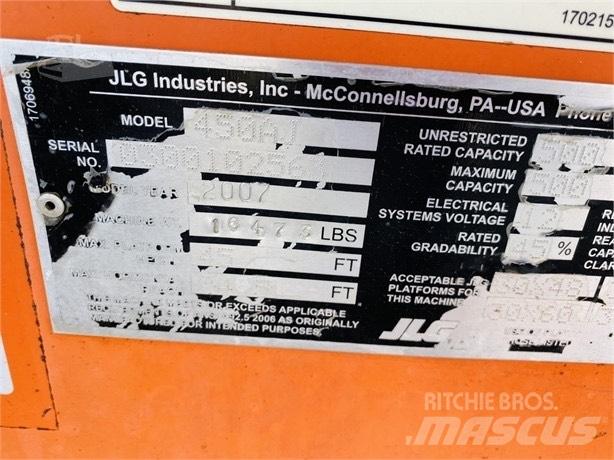 JLG 450 AJ Nacele cu brat articulat