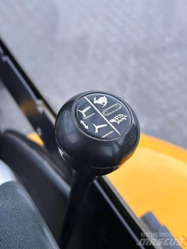 JCB 8030 ZTS Mini excavatoare < 7t