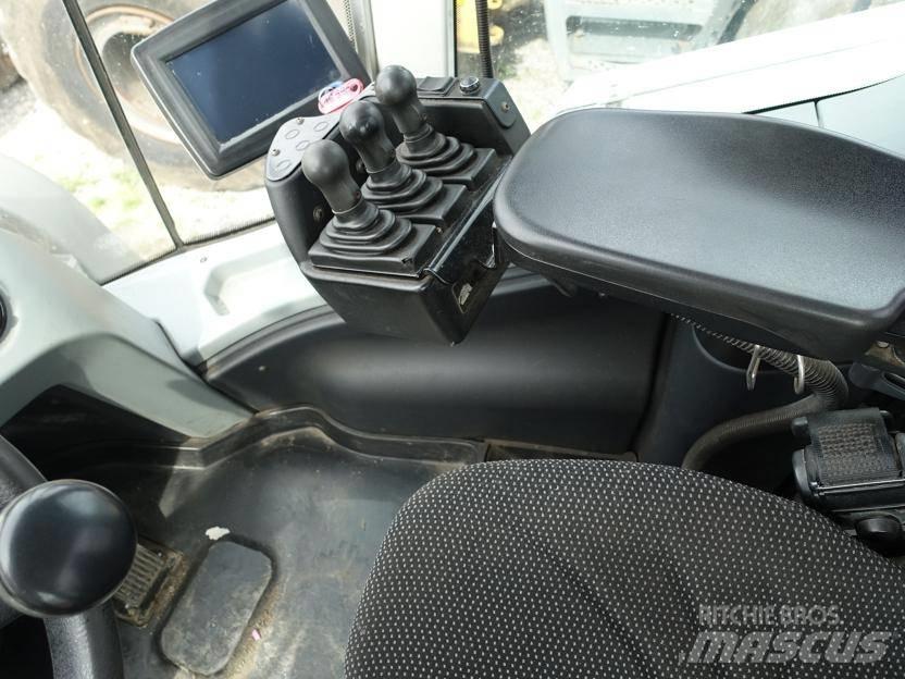 Liebherr L 566 Incarcator pe pneuri