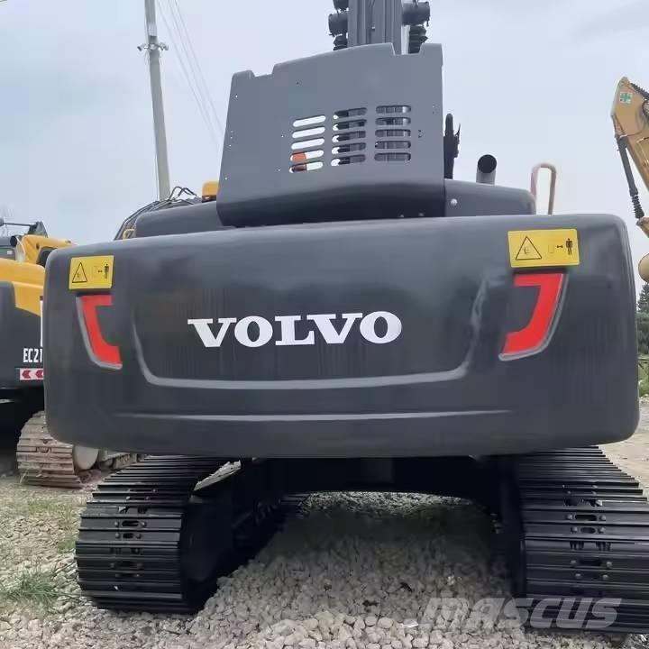 Volvo EC240D Excavatoare pe șenile
