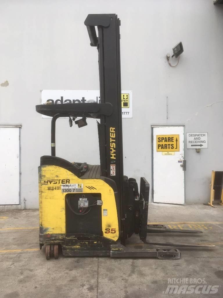 Hyster N35ZDR Stivuitor cu catarg retractabil