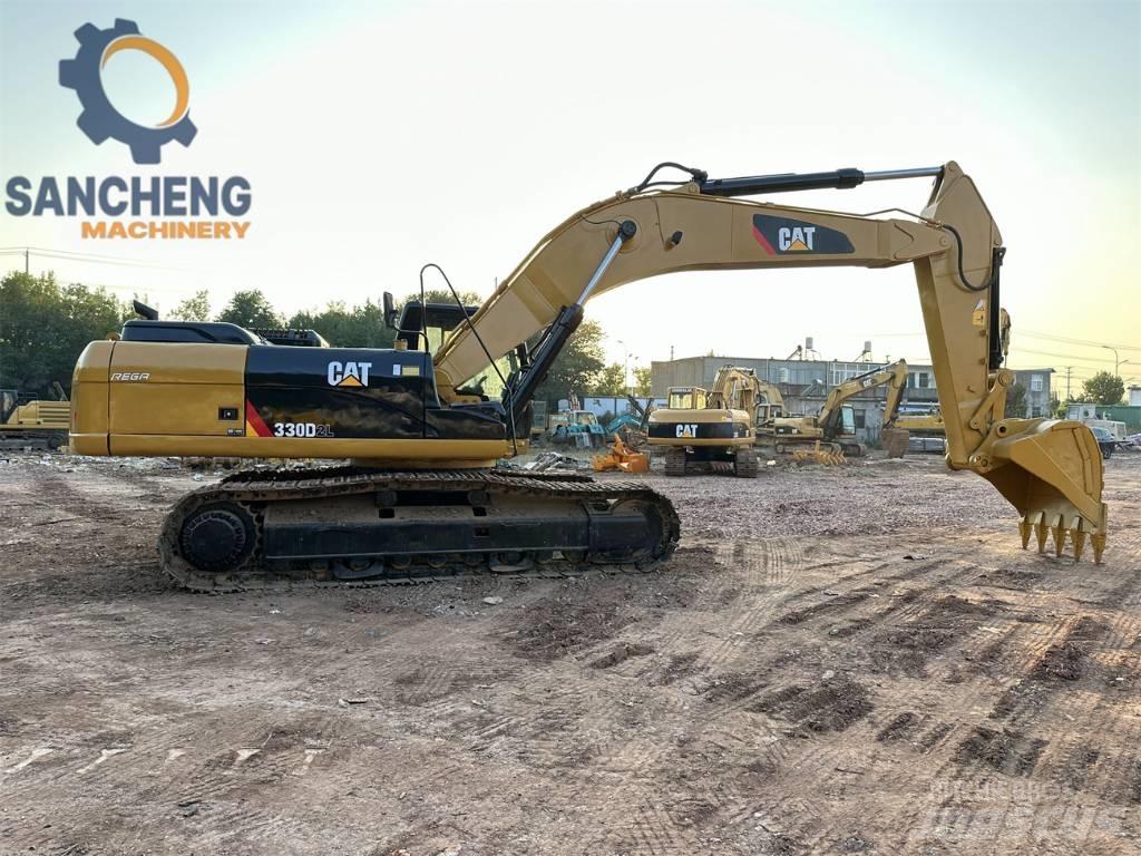 CAT 330 D2L Excavatoare pe șenile
