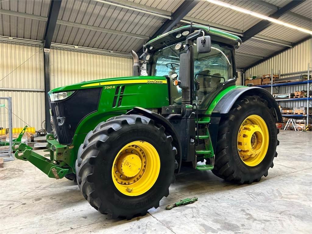John Deere 7310R Tractoare