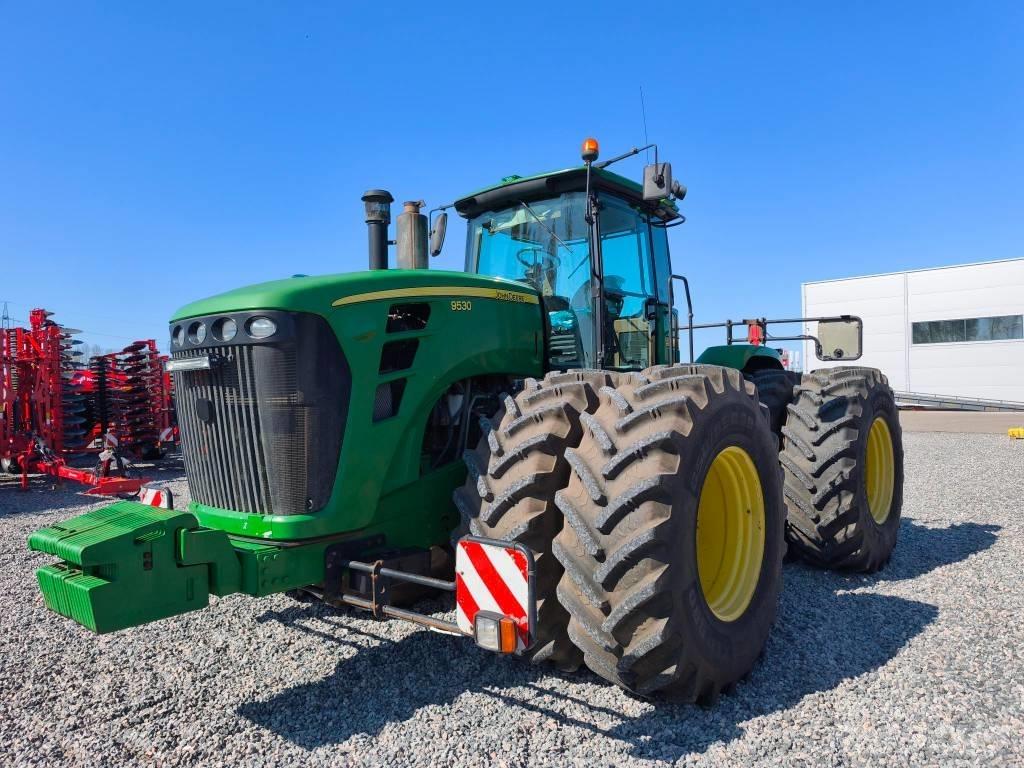 John Deere 9530 Tractoare