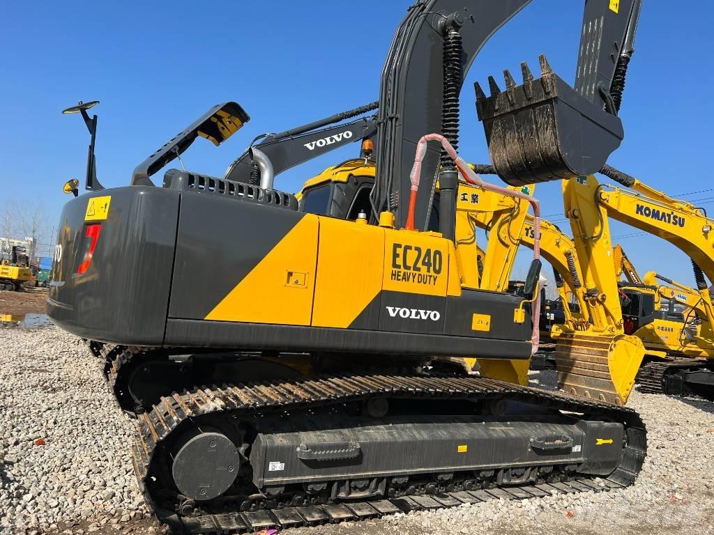 Volvo EC240DL Excavatoare pe șenile
