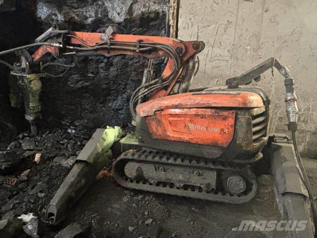 Husqvarna DXR 300 Excavatoare de demolare