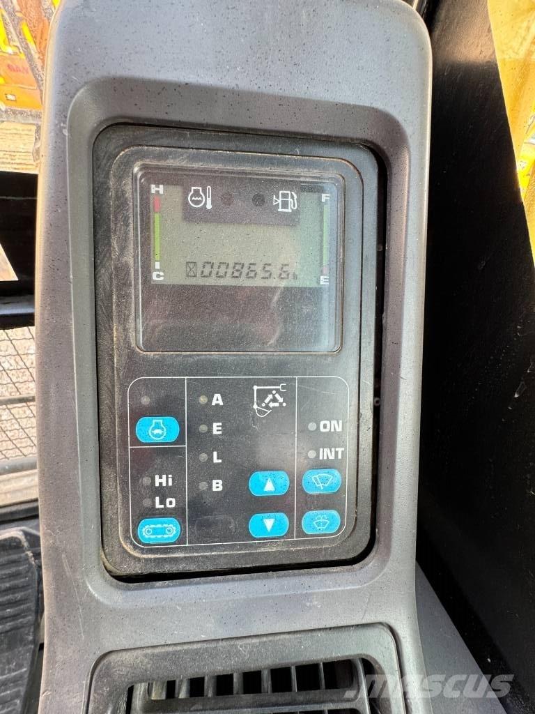 Komatsu PC 130 Excavatoare pe șenile
