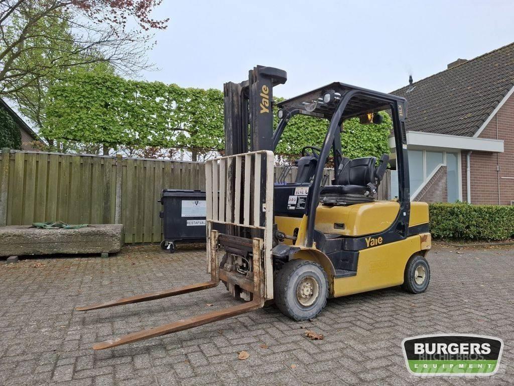 Yale GDP25 LX Stivuitor diesel