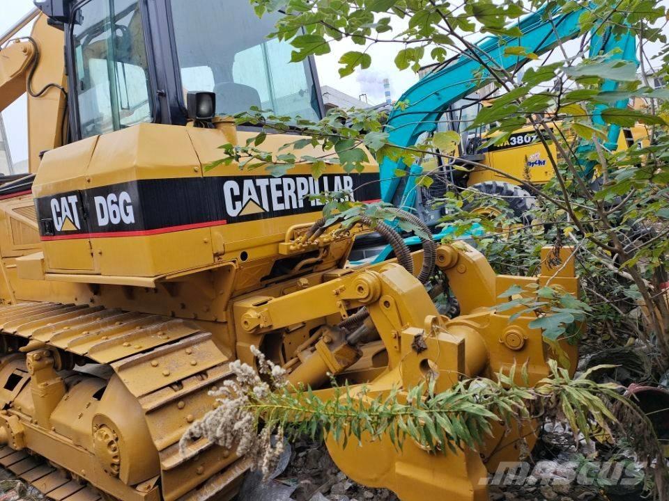 CAT D6G Buldozere pe senile