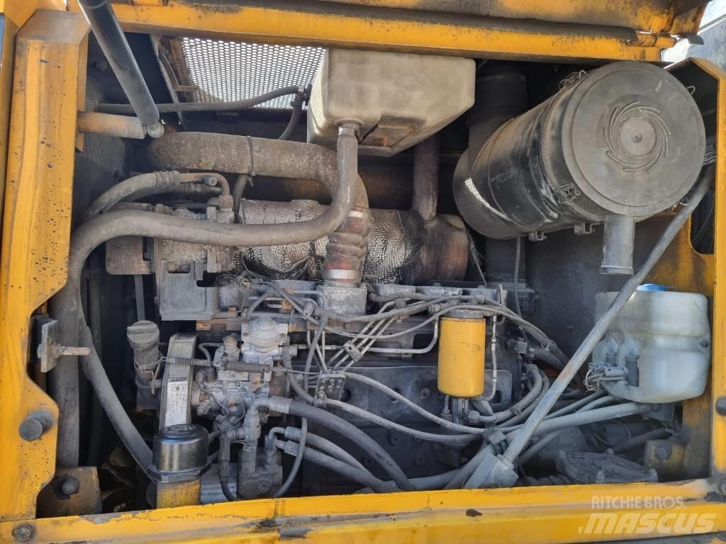 JCB 436 HT Incarcator pe pneuri