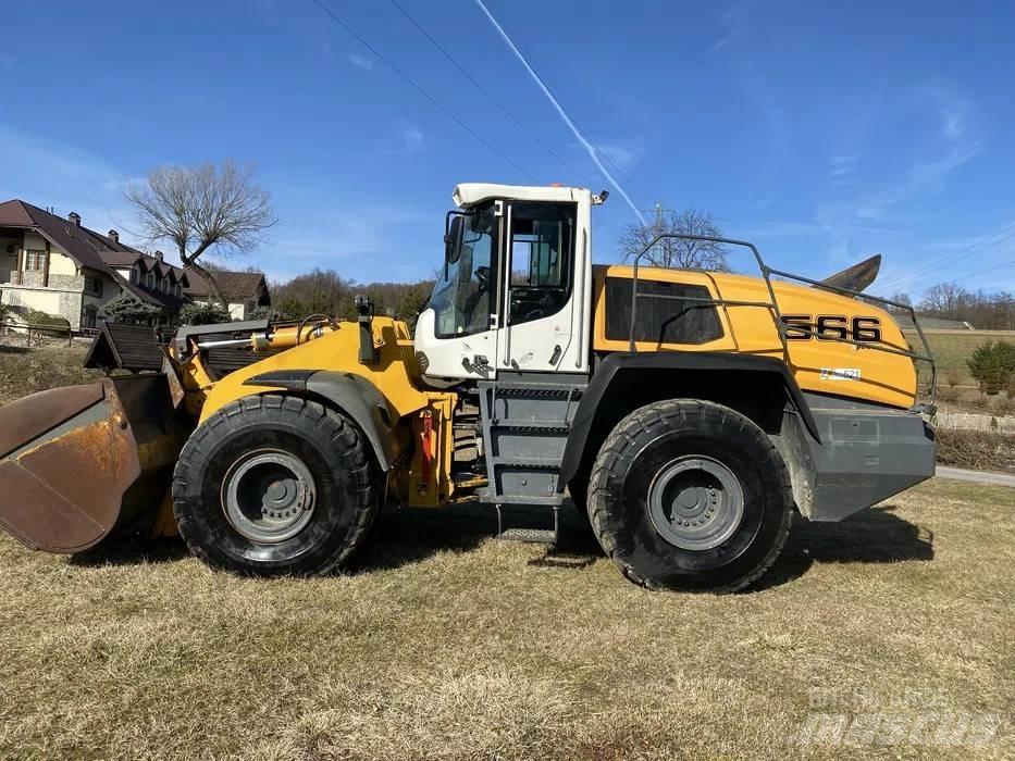 Liebherr L 566 Incarcator pe pneuri