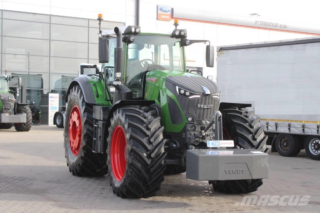 Fendt 942 G7 Tractoare